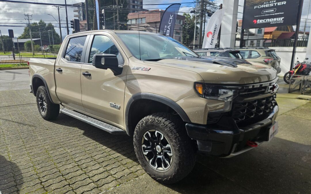 CHEVROLET SILVERADO 4WD 6.2 AT